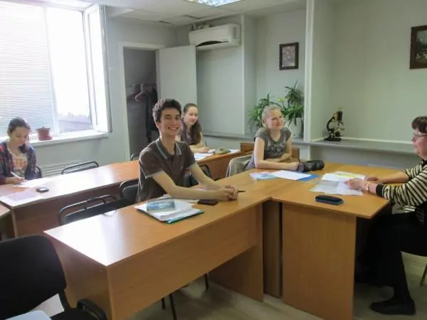 2011г.