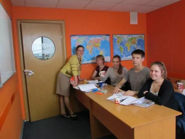2011г.