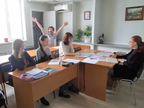 2011г.