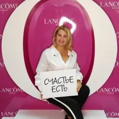 Люсьен Тонеманн, мама слушателя Пять из Пяти